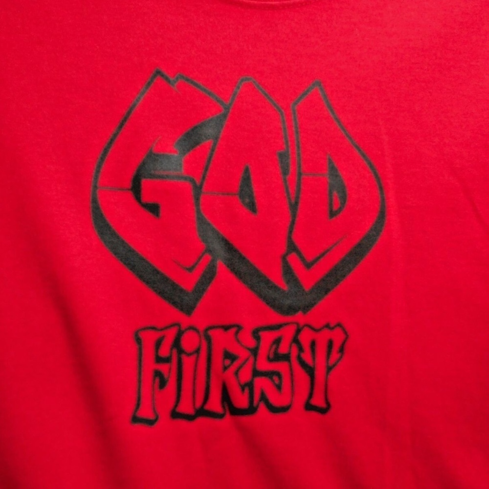 New God First Mens Sz S Cotton Tee Tshirt T Shirt Red - Picture 2 of 3